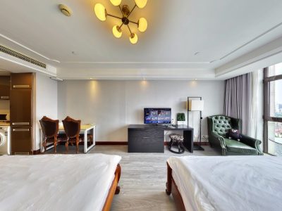River View Twin Queen Family Room - photo 7